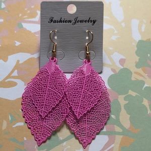 Bohemian Hollow Out Leaf Dangle Earrings